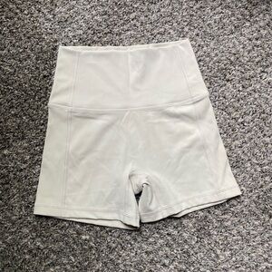 Aries 4” biker shorts